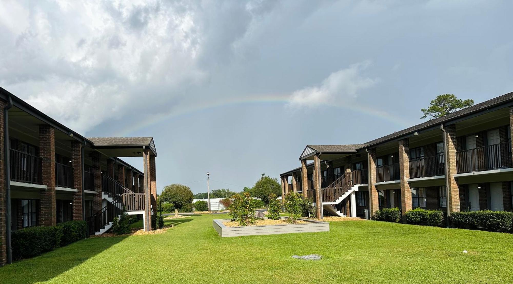At Home Inn - Pensacola Ferry Pass Bagian luar foto